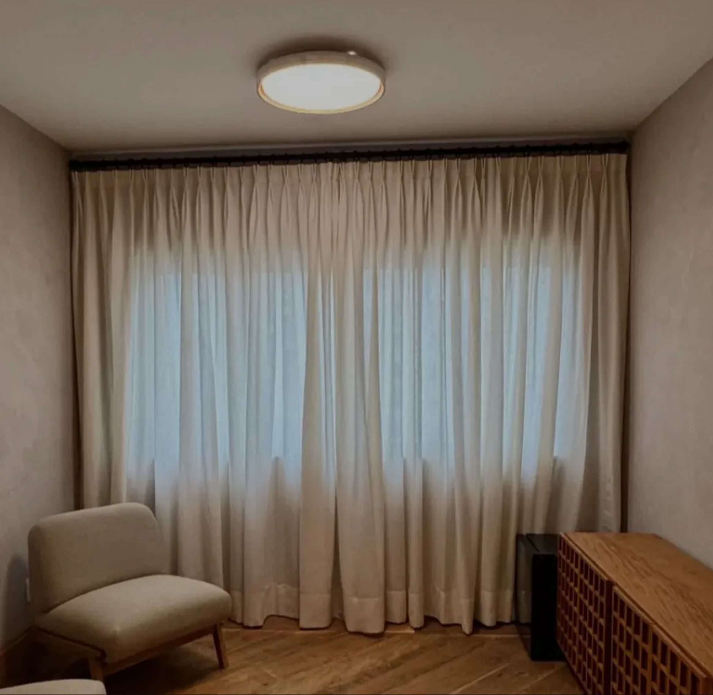 Cortina sob medida, para sala, produção própria em Brooklim